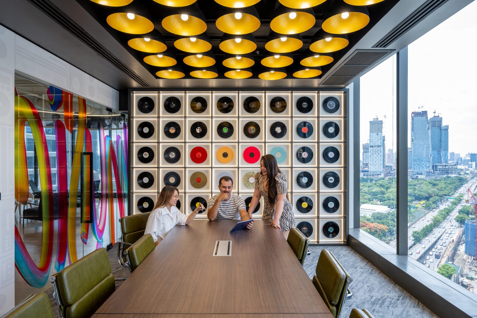 Universal Music Thailand’s Groundbreaking Office by dwp